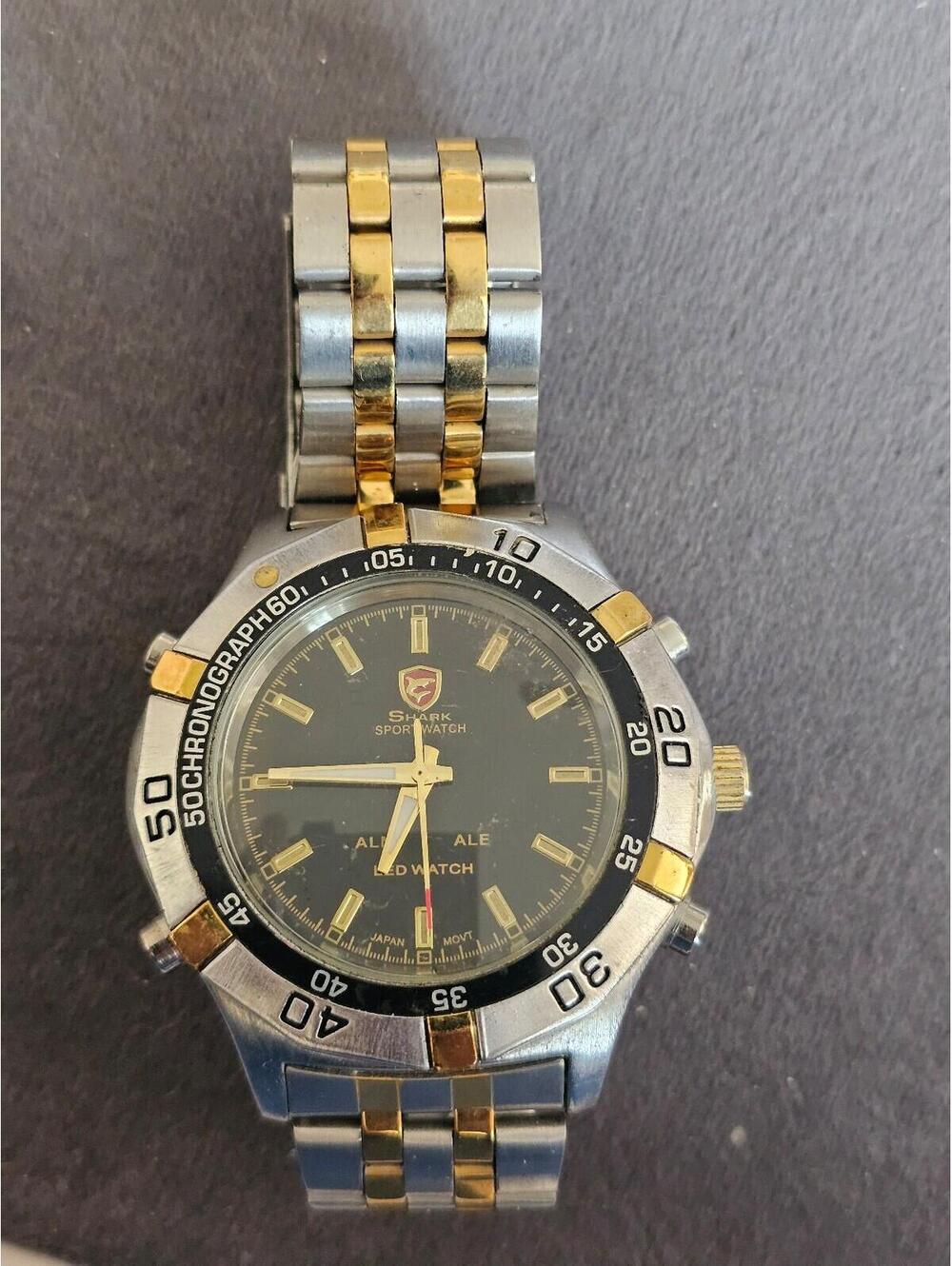 Shark Sport Watch (needs battery)